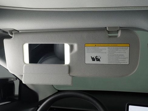 Used 2021 Tesla Model 3 Standard Range Plus image 54