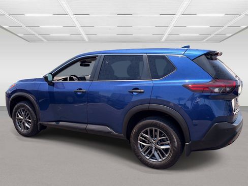 Used 2021 Nissan Rogue S FWD image 3