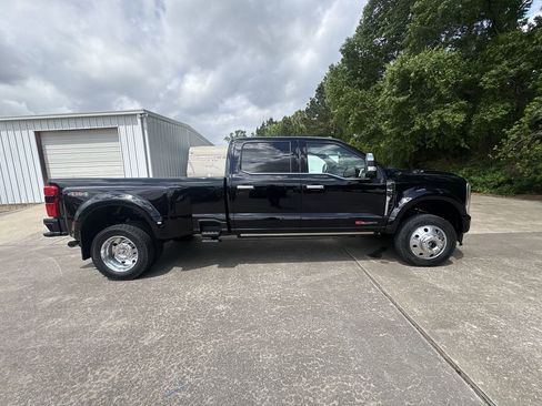 Used 2026 Ford F450 Platinum w/ Platinum Plus Package AWD/4WD image 9