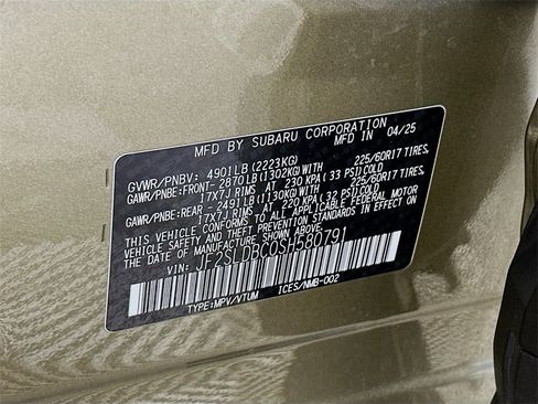 Used 2025 Subaru Forester Premium w/ Convenience Package #2 image 27