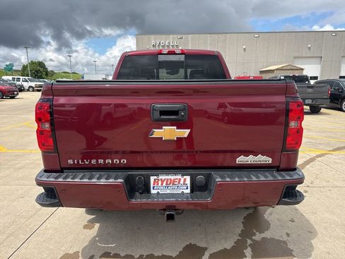 Used 2014 Chevrolet Silverado 1500 High Country w/ High Country Premium Package AWD/4WD image 8