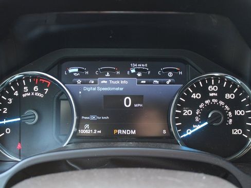 Used 2017 Ford F150 King Ranch w/ Equipment Group 601A Luxury AWD/4WD image 24