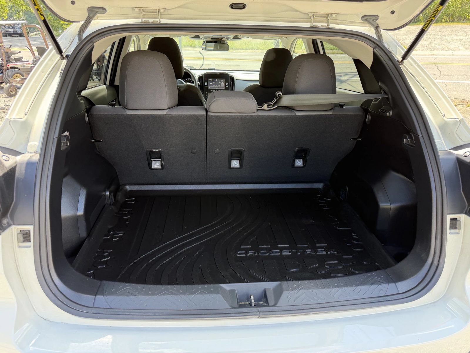 Used 2025 Subaru Crosstrek 2.0i AWD/4WD image 21