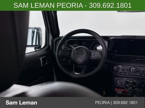 New 2026 Jeep Wrangler Unlimited Rubicon AWD/4WD image 11