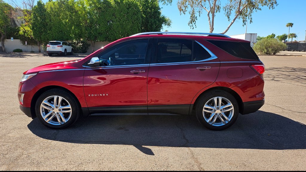 Used 2018 Chevrolet Equinox Premier FWD image 7