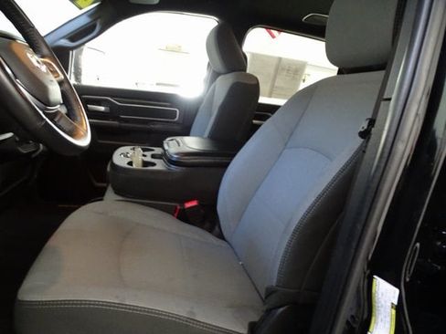 Certified 2024 RAM 2500 Big Horn w/ Bed Utility Group image 2