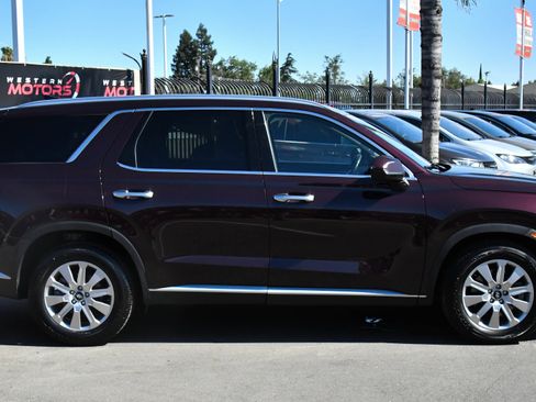 Used 2024 Hyundai Palisade SEL FWD image 9