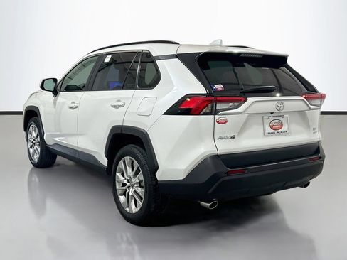 Used 2025 Toyota RAV4 XLE Premium w/ Weather Package AWD/4WD image 6