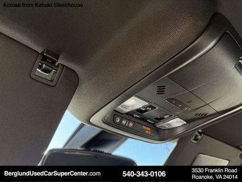 Used 2022 Chevrolet Blazer RS w/ Enhanced Convenience Package image 30