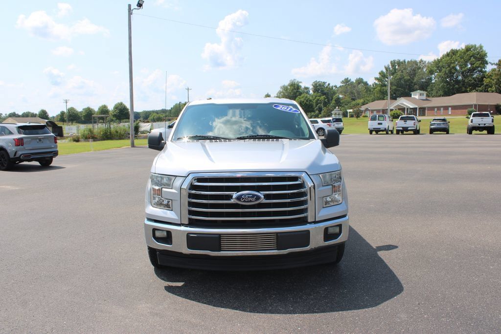 Used 2017 Ford F150 XLT w/ Equipment Group 302A Luxury RWD image 3