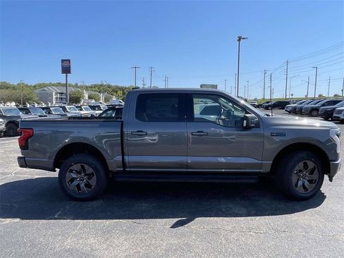 New 2025 Ford F150 Lightning Flash image 2