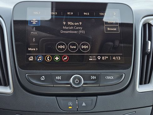 Used 2023 Chevrolet Malibu LT image 18