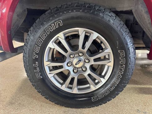 Used 2015 Ford F150 Lariat w/ Trailer Tow Package RWD image 38