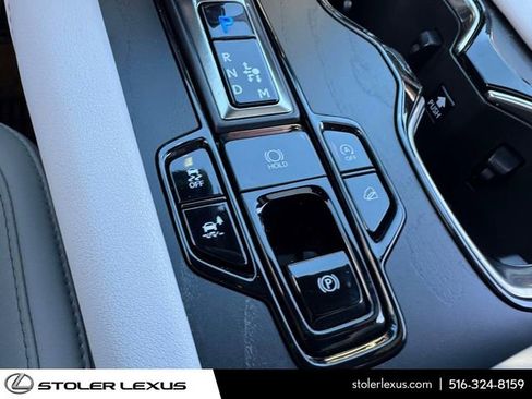 Used 2023 Lexus RX 350 Premium w/ Accessory Package AWD/4WD image 36