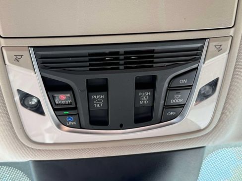 Certified 2023 Acura MDX w/ Technology Package AWD/4WD image 29