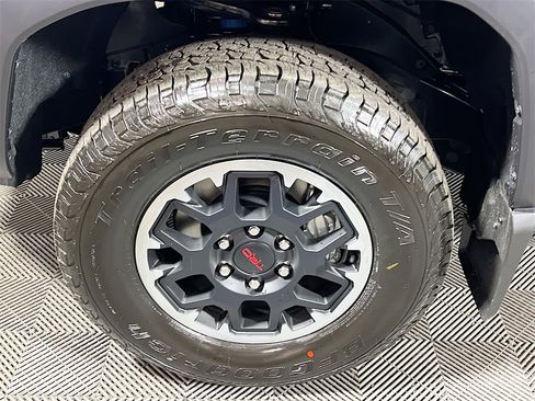 Certified 2025 Toyota Tacoma TRD Off-Road w/ TRD Off Road Premium Package image 27