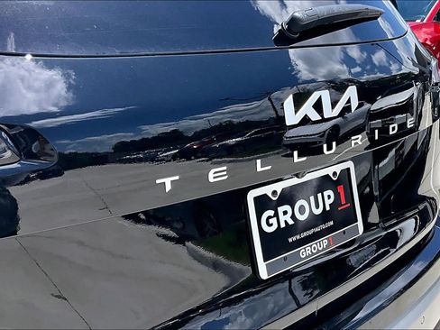 Used 2023 Kia Telluride SX FWD image 29