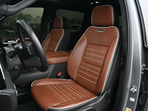 Used 2025 GMC Sierra 1500 Denali Ultimate image 7