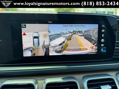 Used 2021 Mercedes-Benz GLS 450 4MATIC image 38