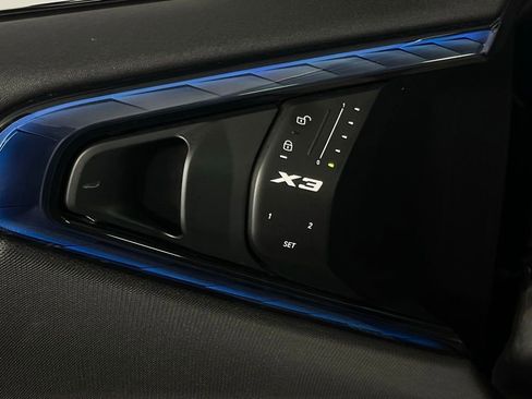 Used 2025 BMW X3 xDrive30i w/ Premium Package image 16