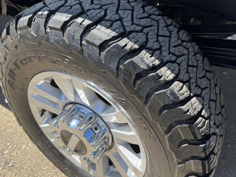 Used 2017 Ford F350 XLT w/ XLT Value Package AWD/4WD image 37