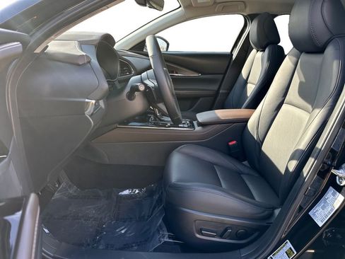 Used 2025 MAZDA CX-30 AWD 2.5 S w/ Premium Package image 9