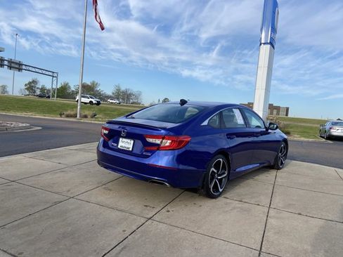 Used 2022 Honda Accord Sport Special Edition image 10