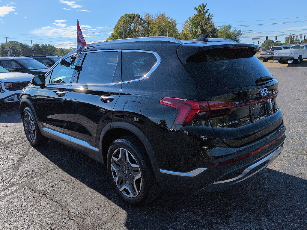 Used 2021 Hyundai Santa Fe Limited AWD/4WD image 5