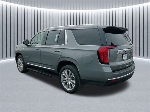 Used 2021 GMC Yukon SLT w/ SLT Luxury Plus Package image 8
