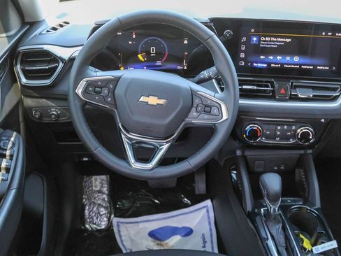 New 2026 Chevrolet TrailBlazer LT w/ Convenience Package AWD/4WD image 13