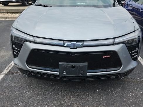 Used 2024 Chevrolet Blazer EV RS AWD/4WD image 2