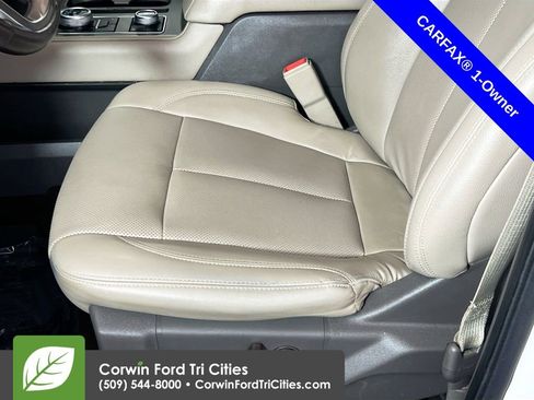 Used 2021 Ford Expedition XLT AWD/4WD image 24