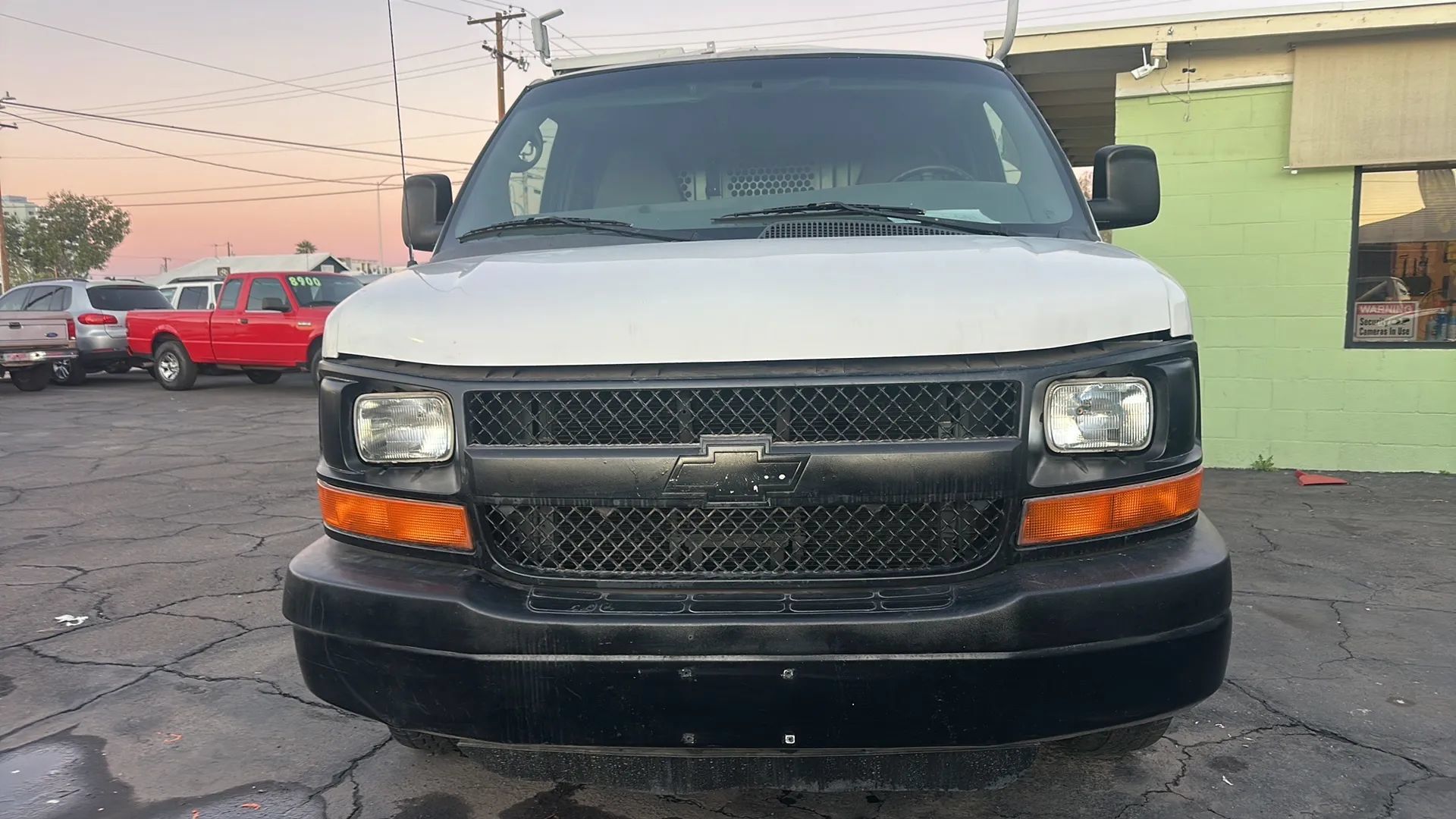 Used 2010 Chevrolet Express 2500 RWD image 7