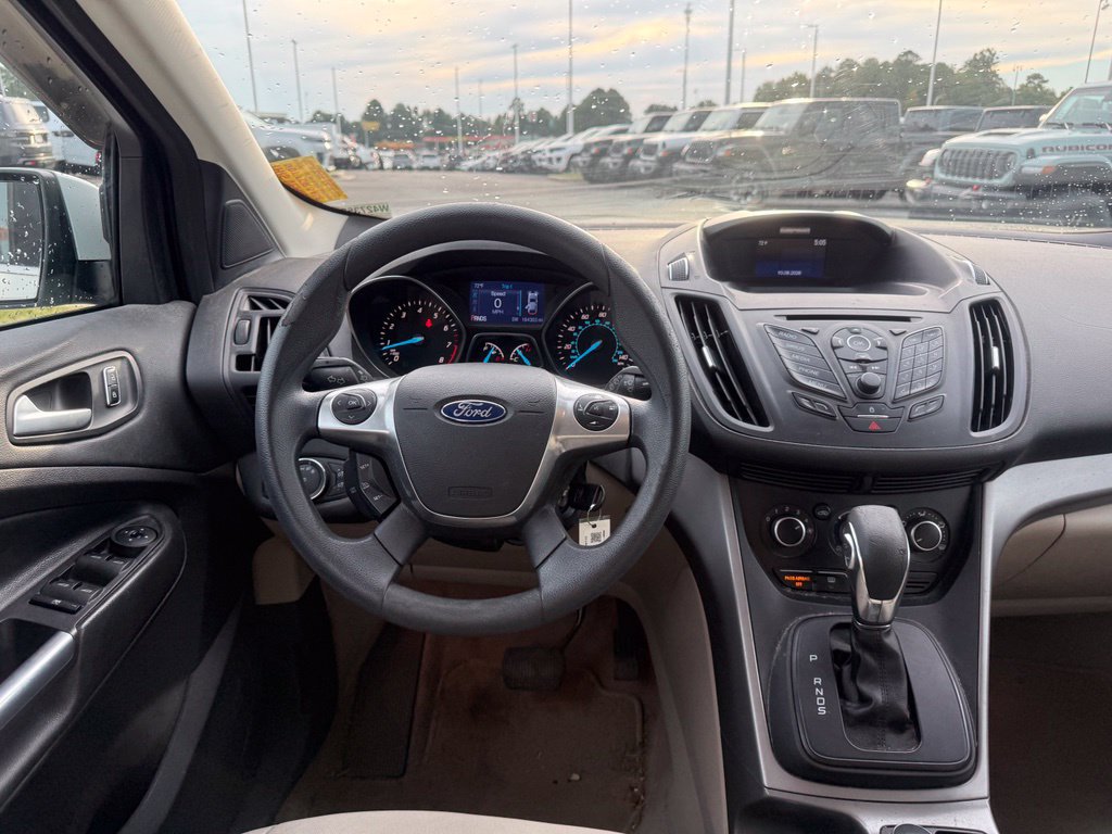 Used 2015 Ford Escape SE FWD image 6