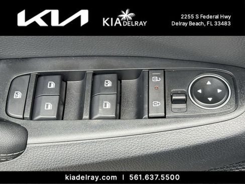 New 2026 Kia Seltos S FWD image 14