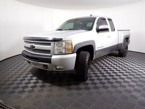 Used 2011 Chevrolet Silverado 1500 LT w/ All-Star Edition image 6