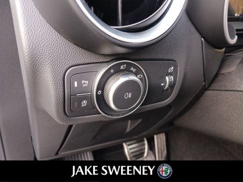 New 2026 Alfa Romeo Stelvio Sprint image 29