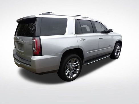Used 2017 GMC Yukon SLT w/ Premium Edition image 19