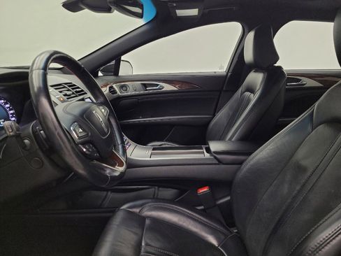Used 2020 Lincoln MKZ Reserve w/ Elements Package FWD image 17