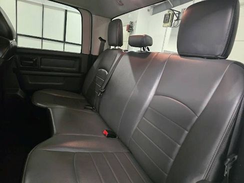 Used 2022 RAM 1500 Tradesman w/ Chrome Appearance Group AWD/4WD image 4