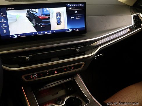 Certified 2024 BMW X7 xDrive40i w/ Executive Package AWD/4WD image 25