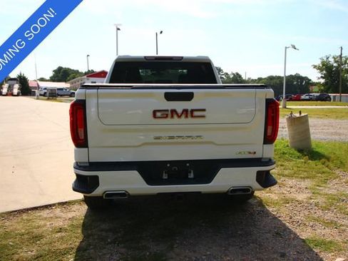 Used 2021 GMC Sierra 1500 AT4 AWD/4WD image 2