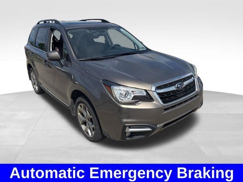 Used 2018 Subaru Forester 2.5i Touring AWD/4WD image 7