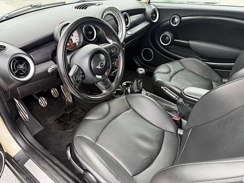 Used 2013 MINI Cooper S image 9