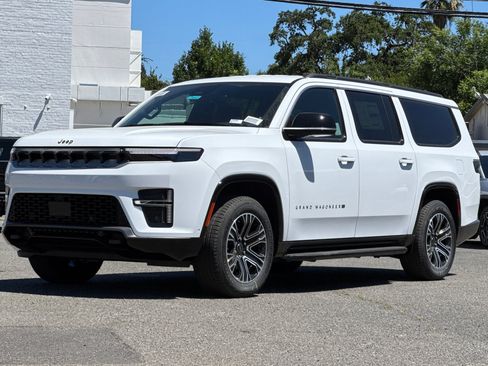 New 2026 Jeep Grand Wagoneer L 4WD image 7