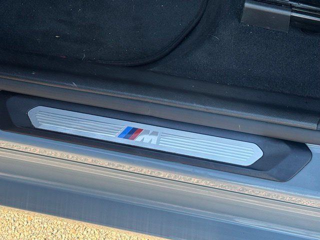 Used 2022 BMW X4 xDrive30i w/ M Sport Package AWD/4WD image 23