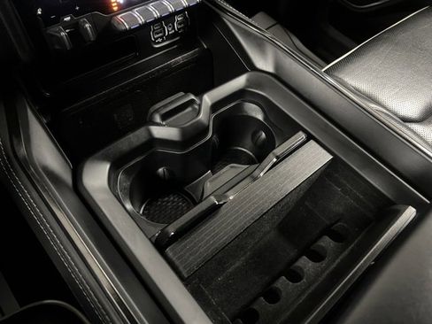 Used 2022 RAM 1500 Limited w/ Body-Colour Bumper Group image 44