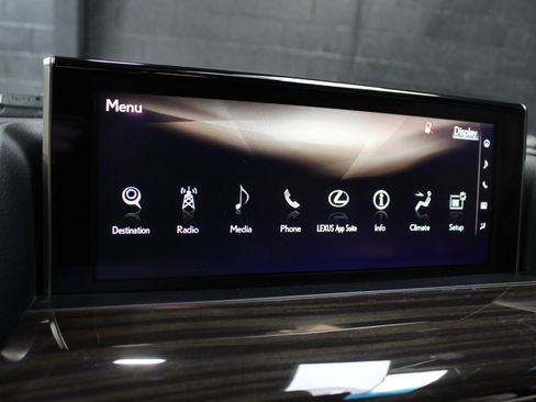 Used 2019 Lexus LX 570 4WD w/ Inspiration Series image 62