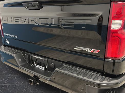 Used 2023 Chevrolet Silverado 1500 ZR2 w/ Technology Package AWD/4WD image 37