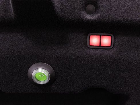 Used 2022 Mercedes-Benz SL 63 AMG 4MATIC image 34